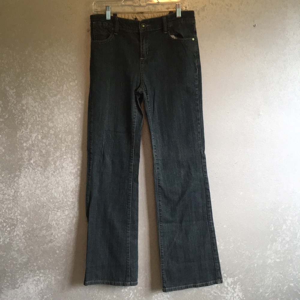 BCBGMAXAZRIA Carla 5 Pocket Thunder Flare Jeans 29